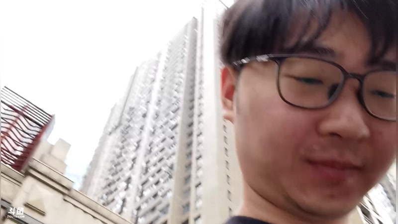 【2025-10-29 13点场】Zhou陈尧：户外播个高老庄开业剪彩~