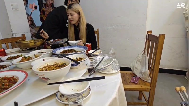 【2025-10-29 完整版】霸气虚幻哥1991：打拳！！！73965