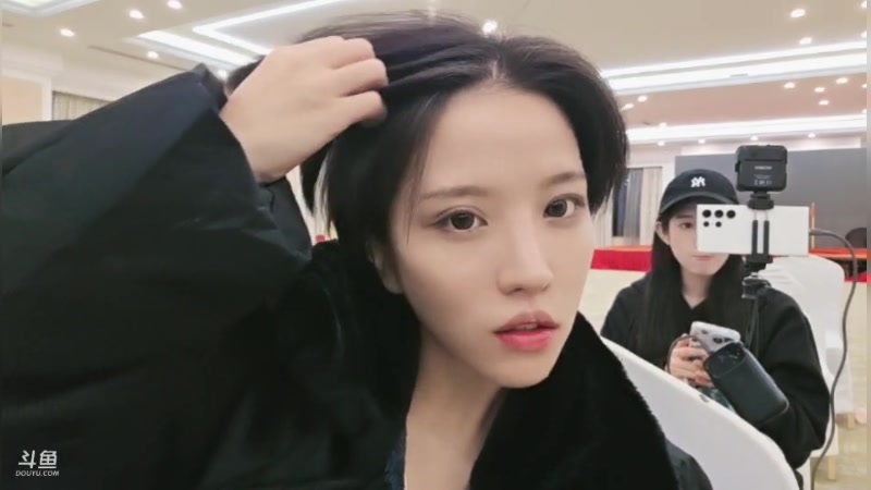 【2025-10-29 22点场】唐6儿:【小奶团】梦想创造营11点Pk