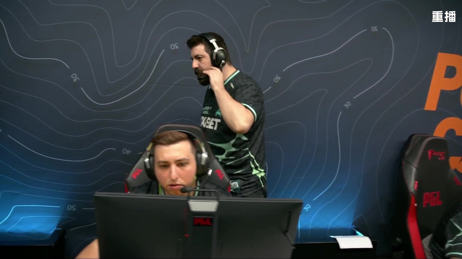 【2025-10-31 00点场】完美世界电竞频道：PGL大师赛主舞台【重播】