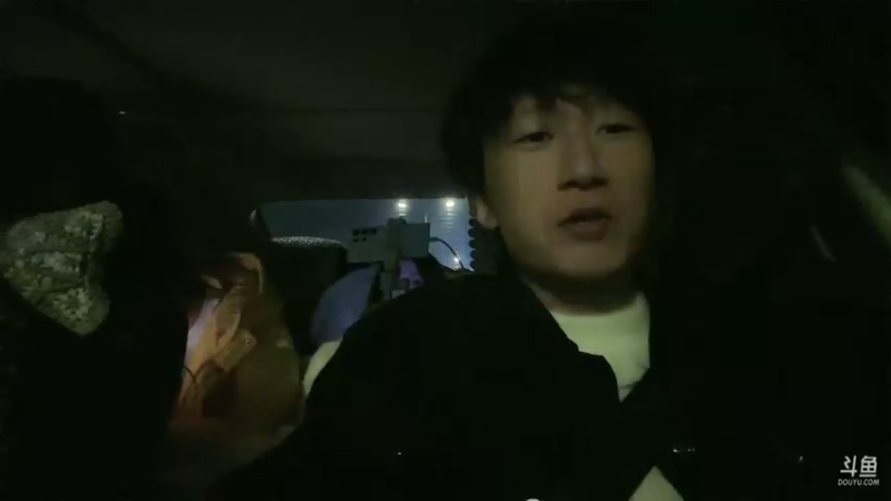 【2025-10-30 23点场】电棍：懒狗一条的直播间