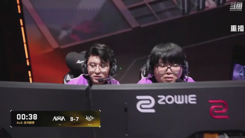 【2025-11-01 13点场】无畏契约赛事：【重播】无畏契约改变者赛 第二赛段