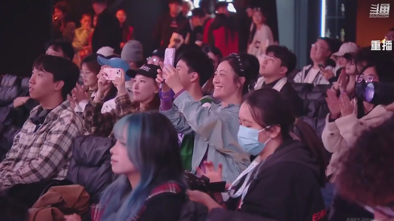 【2025-11-01 03点场】无畏契约赛事：【重播】无畏契约改变者赛 第二赛段