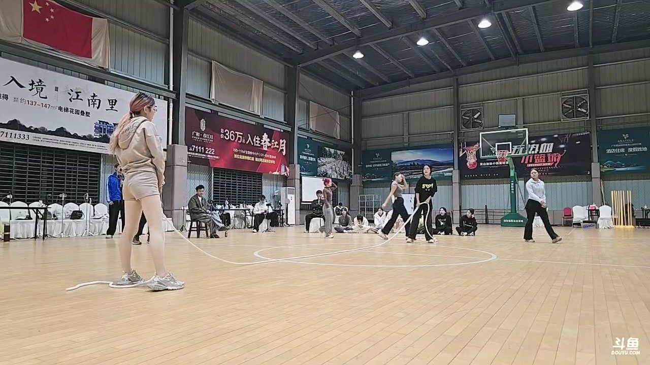 【2025-11-02 22点场】叶子户外：衢州，参加224团播