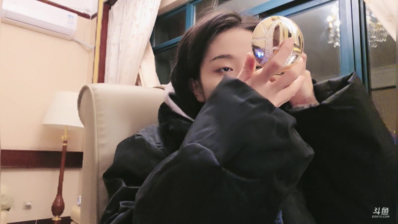 【2025-10-31 19点场】唐6儿:【小奶团】XDM打打粉丝节啦！11点Pk