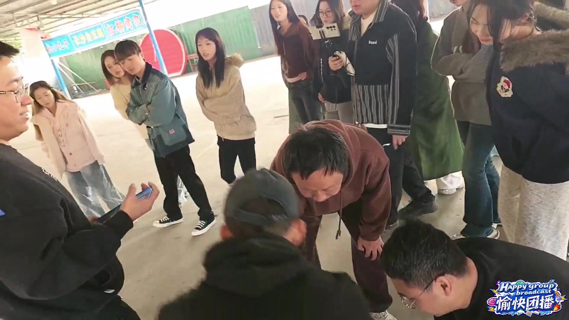 【2025-11-03 14点场】小鱼小鱼吃虾米：愉快团播day25