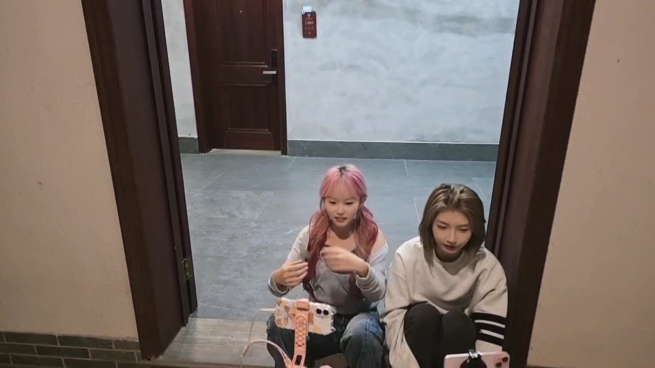 【2025-11-03 02点场】叶子户外：衢州，参加224团播