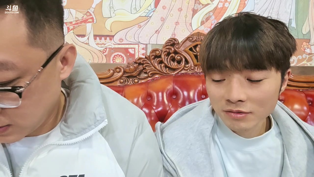 【2025-11-02 23点场】小鱼小鱼吃虾米：愉快团播day24