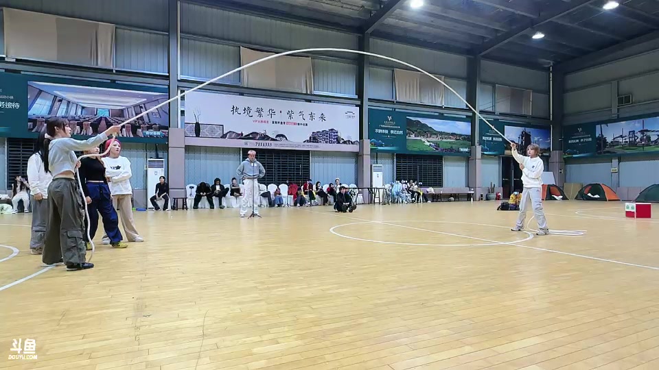 【2025-11-02 22点场】叁三QvQ：224团播day7