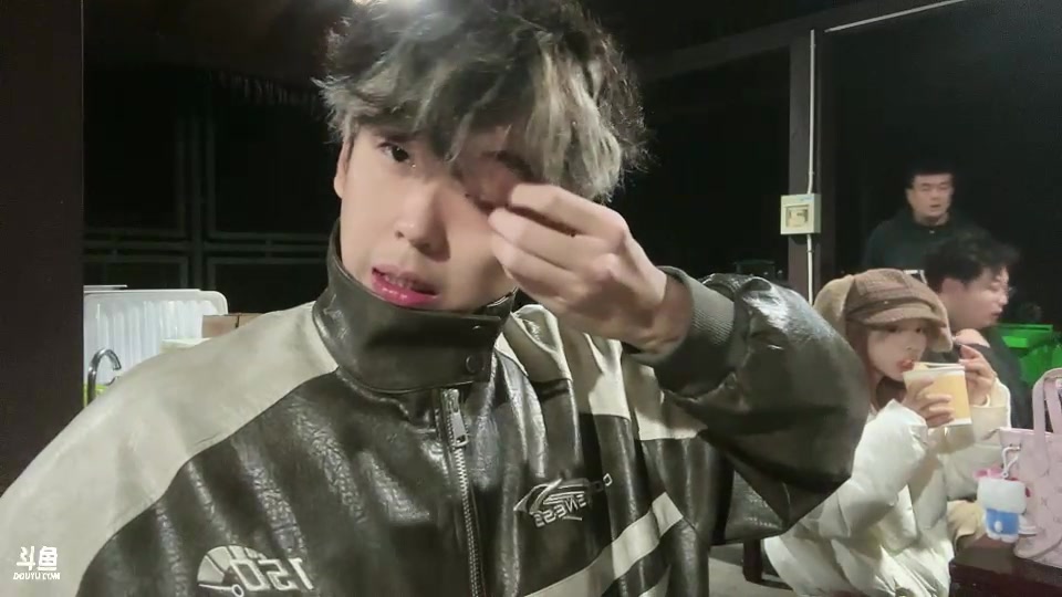 【2025-11-04 00点场】叁三QvQ：224团播day7