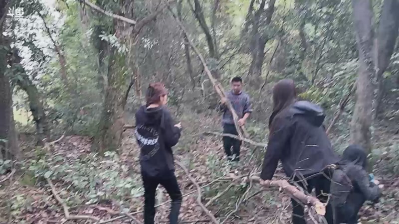 【2025-11-04 16点场】主播阿郎：荒野求生Day1-生火失败挨饿