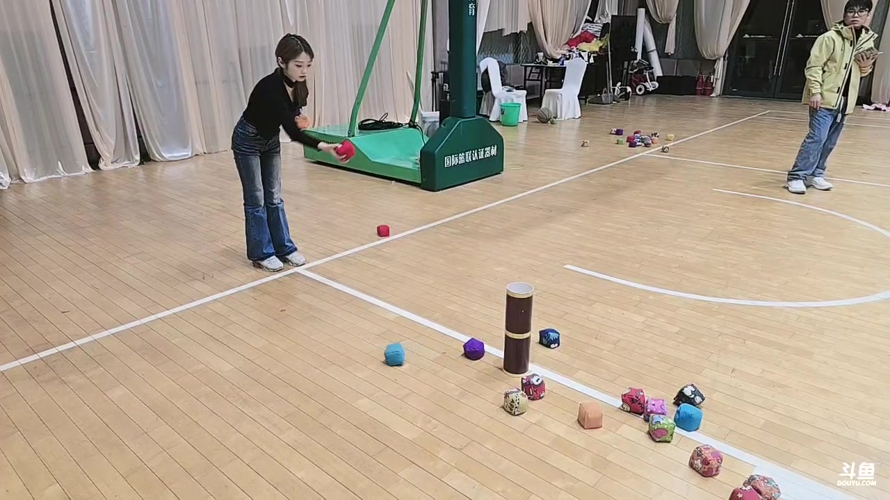 【2025-11-04 20点场】叶子户外：衢州，参加224团播