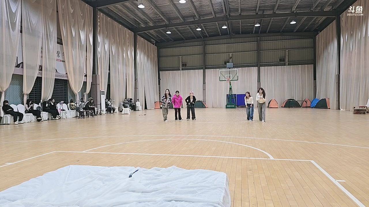 【2025-11-05 20点场】叶子户外：衢州，参加224团播