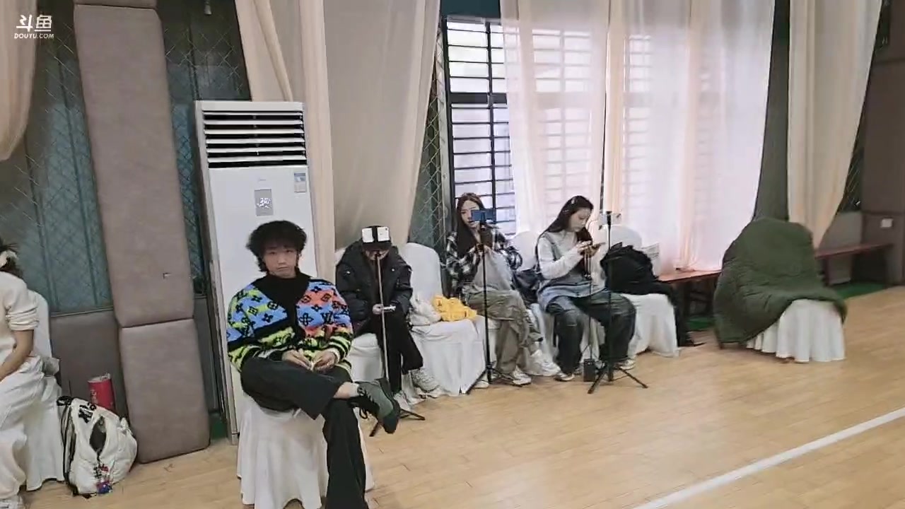 【2025-11-05 14点场】叶子户外：衢州，参加224团播