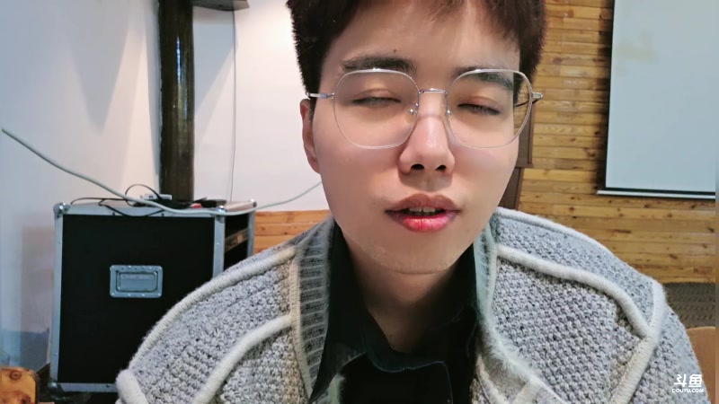 【2025-11-06 完整版】南波儿大魔王丶：家族团播：跨平台三方联动第二天！