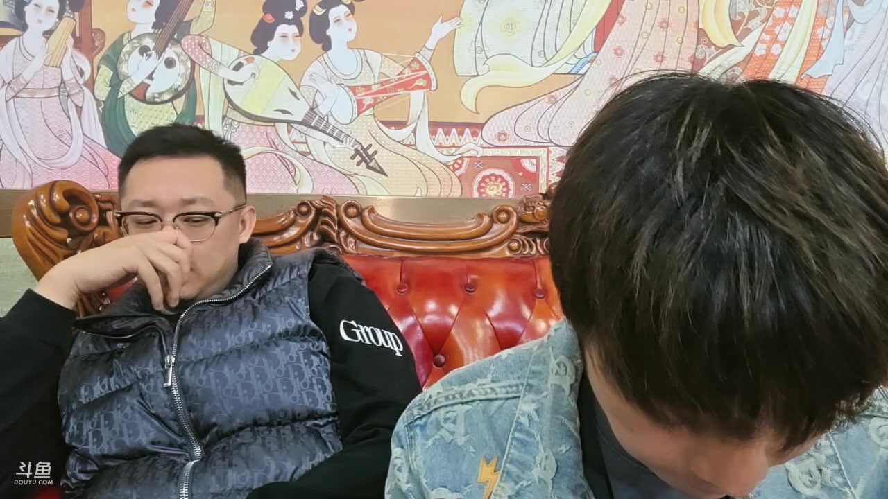 【2025-11-05 22点场】小鱼小鱼吃虾米：愉快团播day26