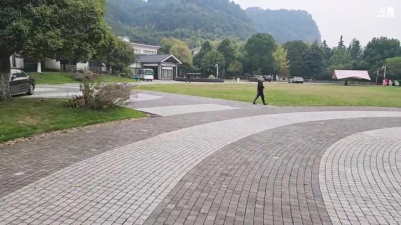 【2025-11-06 14点场】叶子户外：衢州，参加224团播