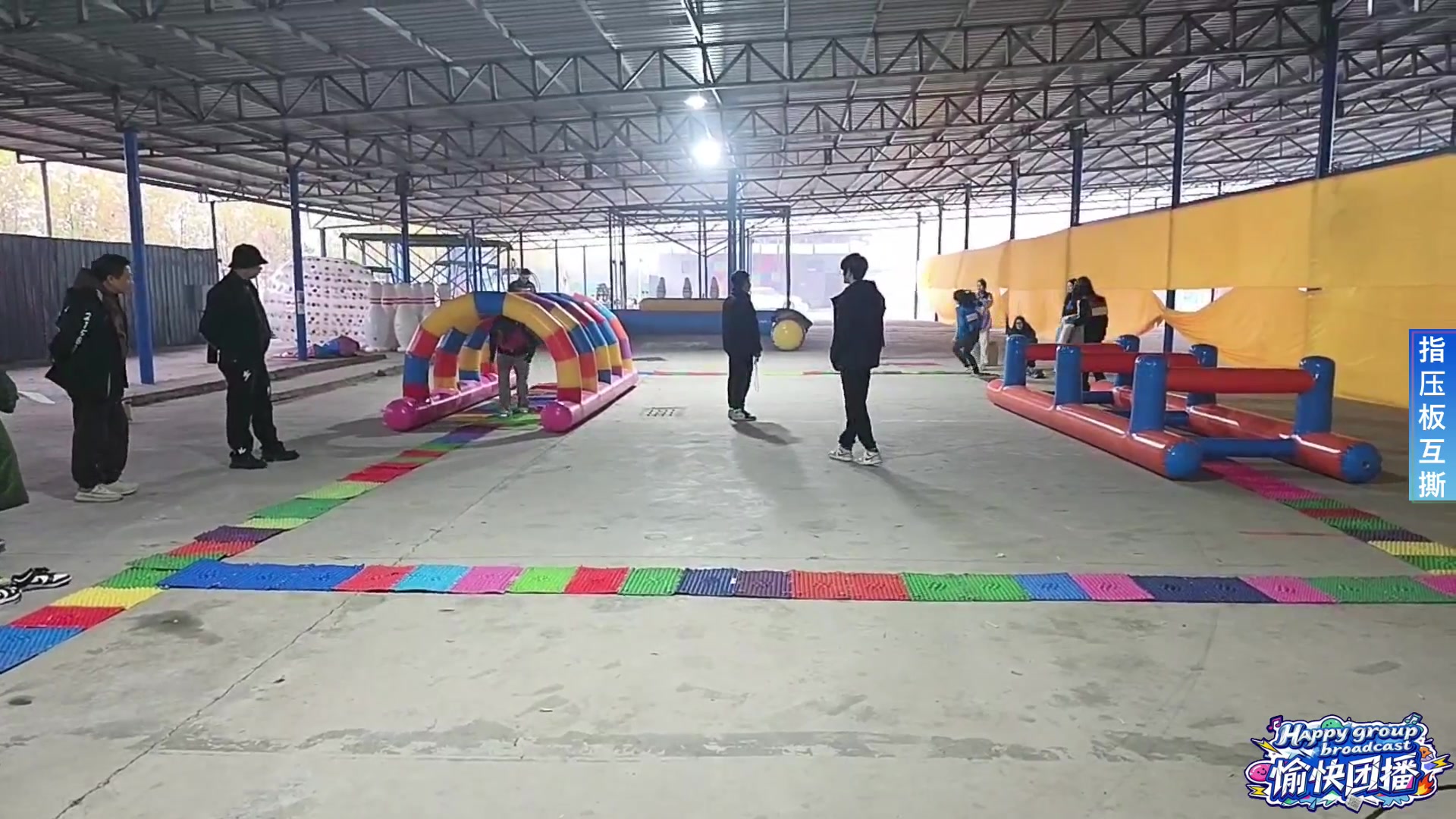 【2025-11-06 14点场】小鱼小鱼吃虾米：愉快团播day28