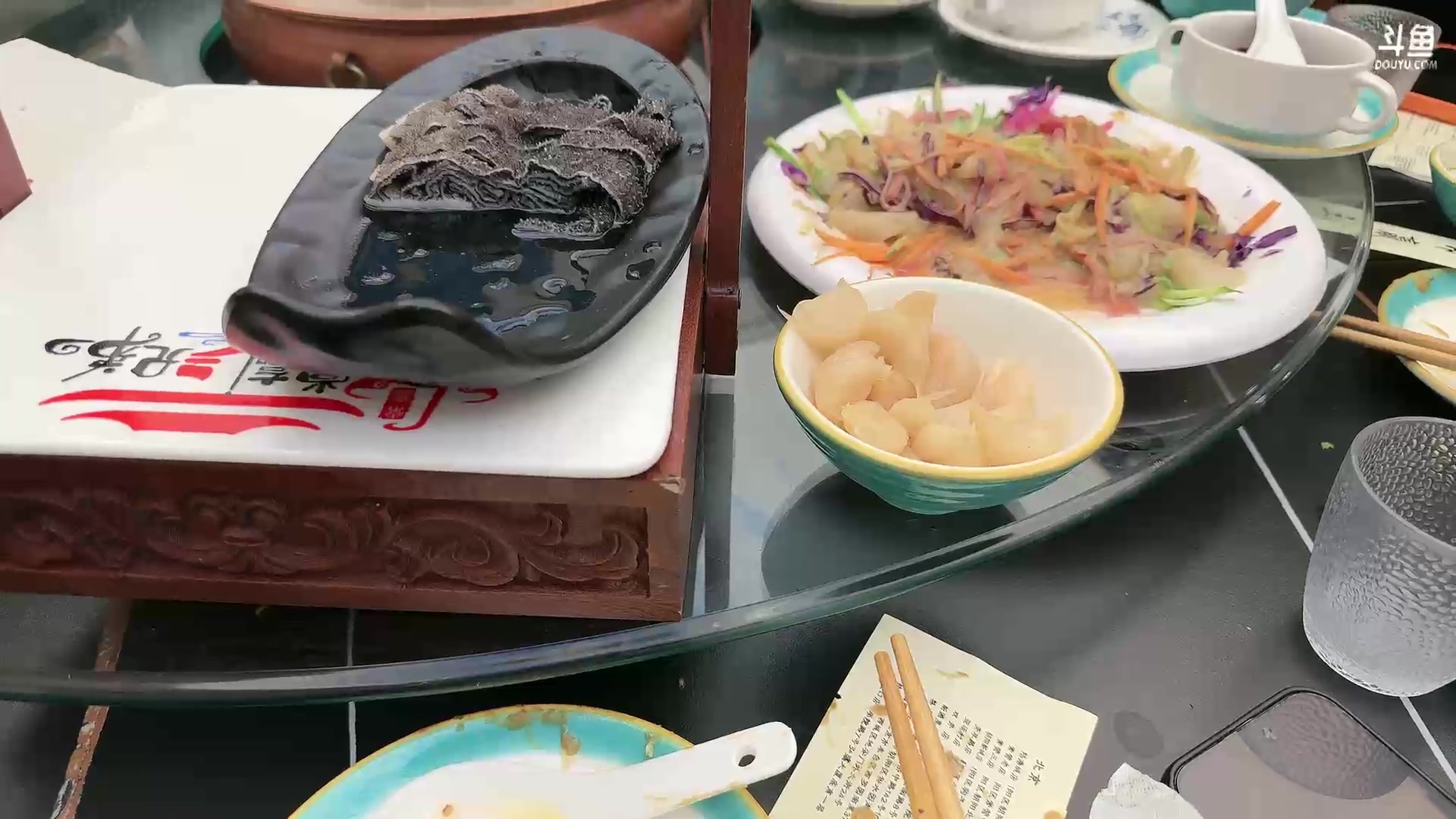 【2025-11-07 19点场】小楠ouo：小楠来了嘟嘟嘟嘟嘟