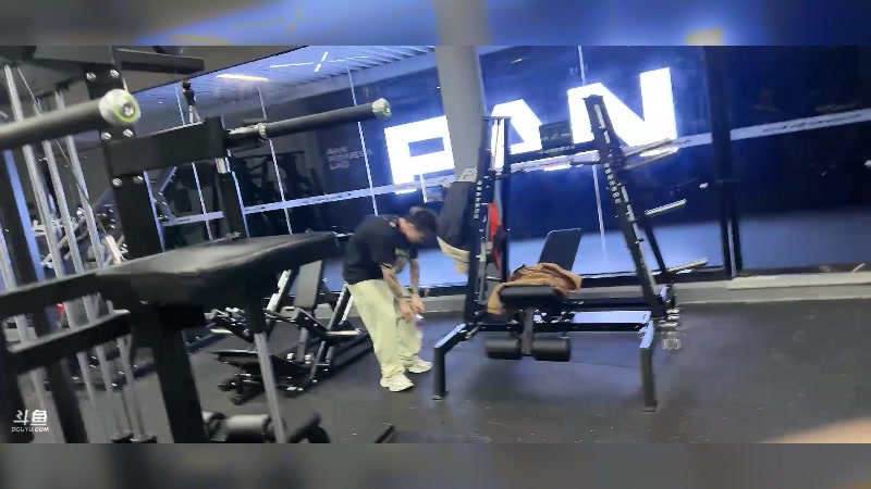 【2025-11-07 完整版】摩羯座的小安：峡谷之巅500分