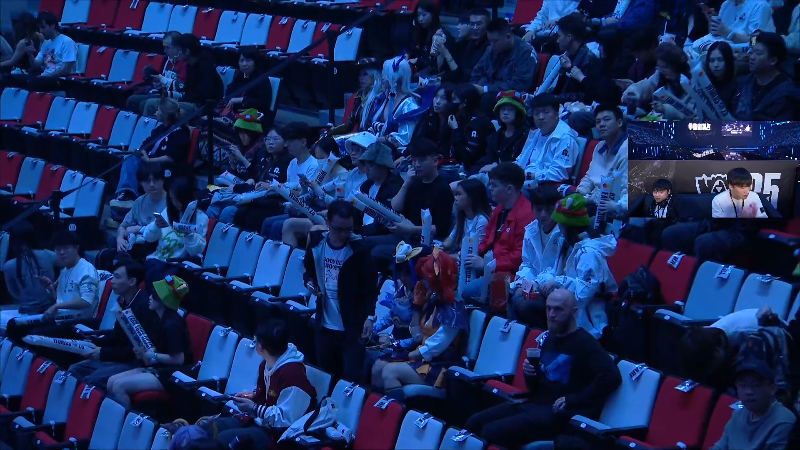 【2025-11-09 完整版】骇客H4cker：和微笑看T1  KT总决赛！