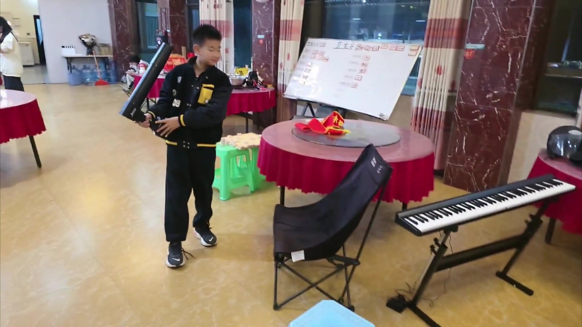 【2025-11-09 19点场】757户外：【非常互娱】757女团S7 娱乐季~