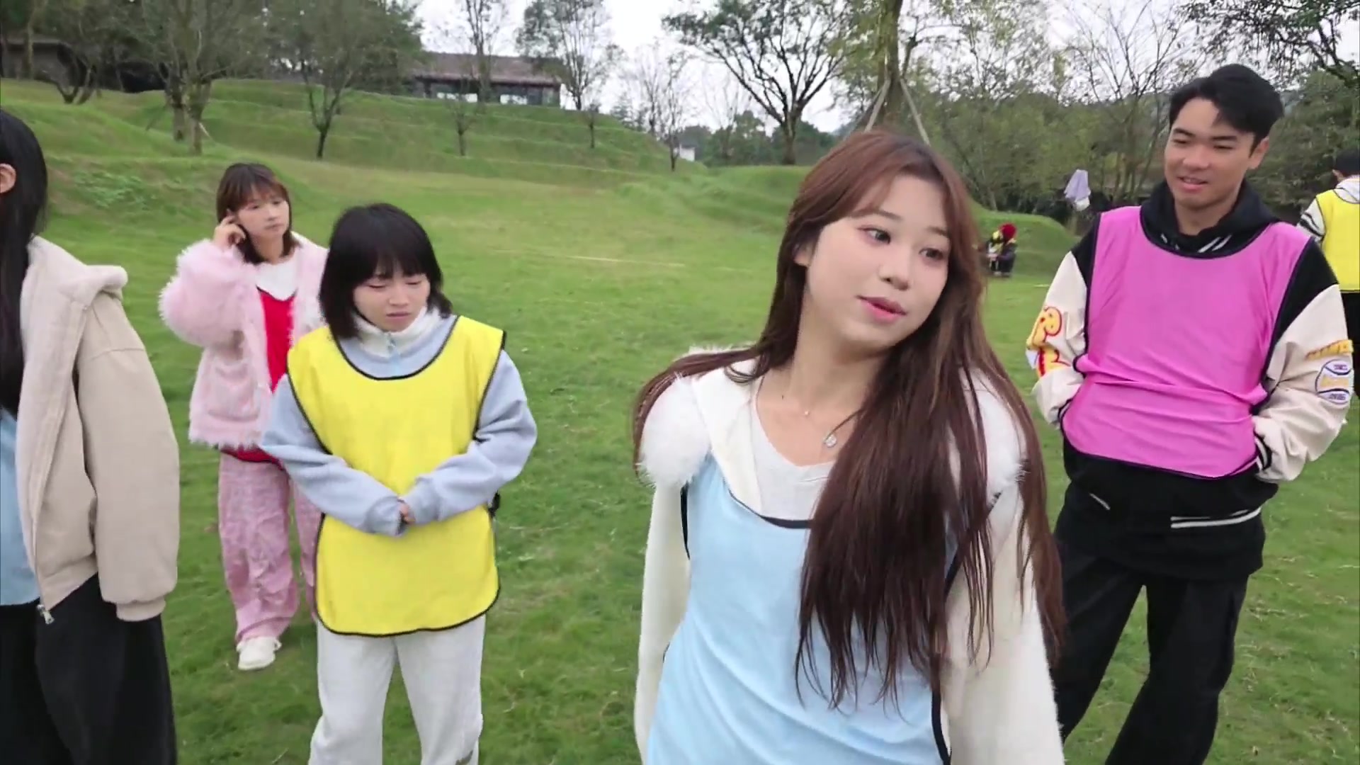 【2025-11-10 16点场】757户外：【非常互娱】757女团S7 娱乐季~