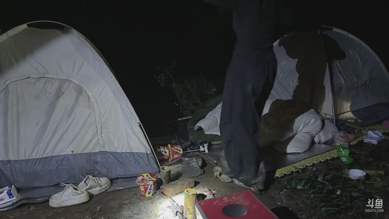 【2025-11-10 02点场】主播阿郎：荒野求生Day7-分家第一天