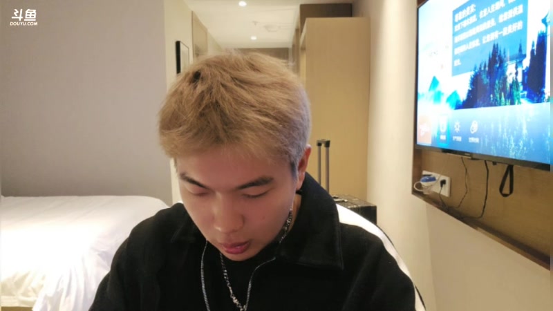 【2025-11-10 00点场】王大谋119：《奶团》出发江西，下午见