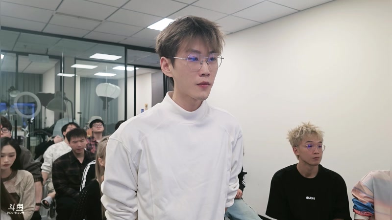 【2025-11-09 23点场】南波儿大魔王丶：家族大会！集合！！