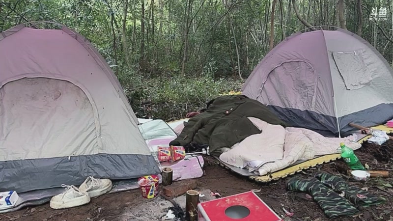 【2025-11-10 08点场】主播阿郎：荒野求生Day7-分家第一天