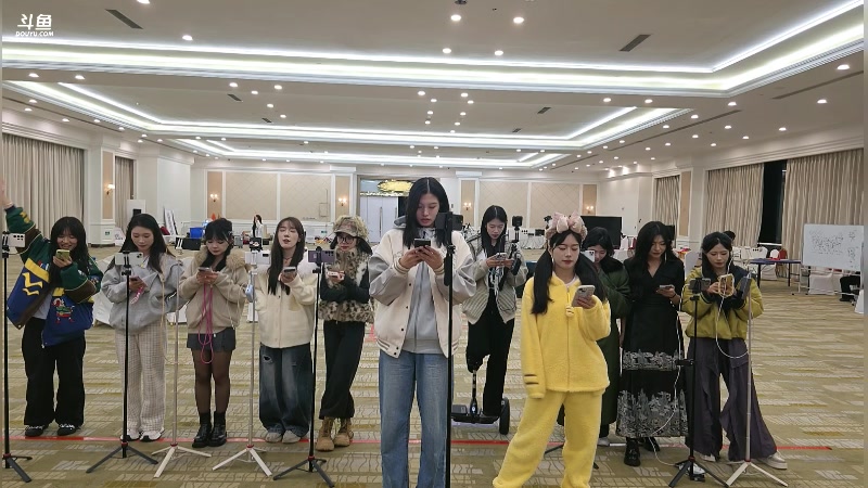 【2025-11-10 00点场】一条小团团OvO：【二台黑皮】个人赛开启✔