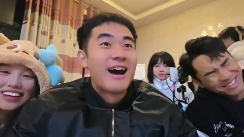 【2025-11-11 00点场】757户外：【非常互娱】757女团S7 娱乐季~