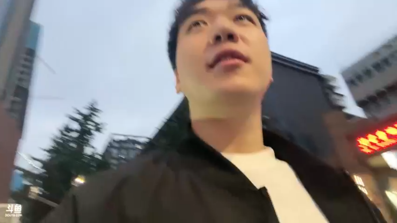 【2025-11-11 完整版】摩羯座的小安：点点关注兄弟们！！下午4点来