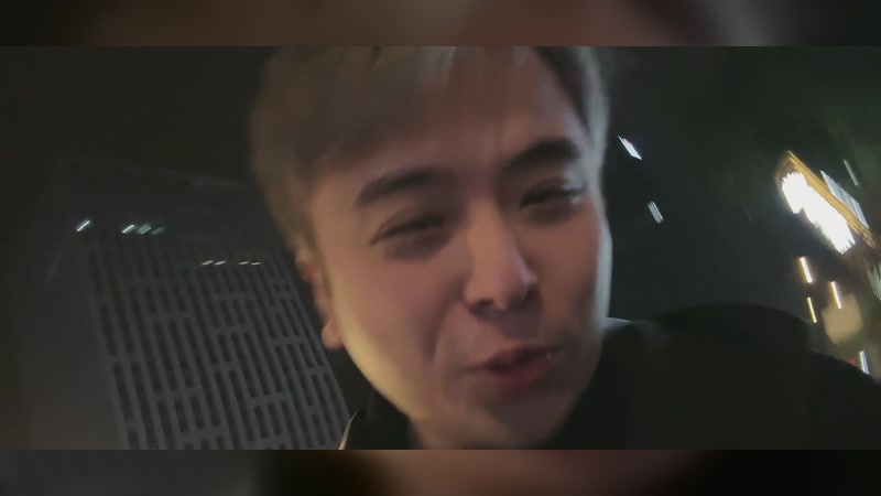 【2025-11-13 完整版】冰凡丶King：陪米老鼠吃火锅 一会回来