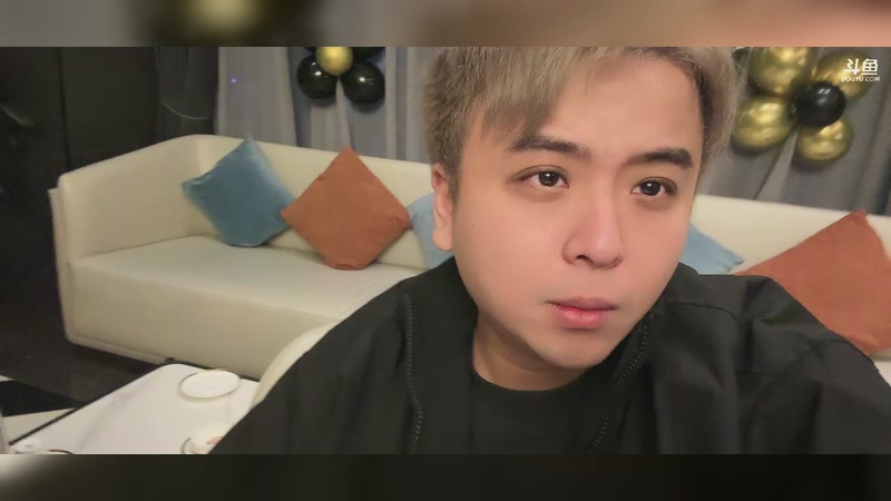 【2025-11-13 完整版】冰凡【南波家族】：播一会去吃饭 晚点继续播