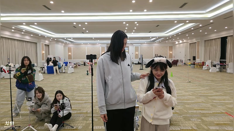 【2025-11-13 00点场】一条小团团OvO：【二台黑皮】今天淘汰5人预计10点开复活