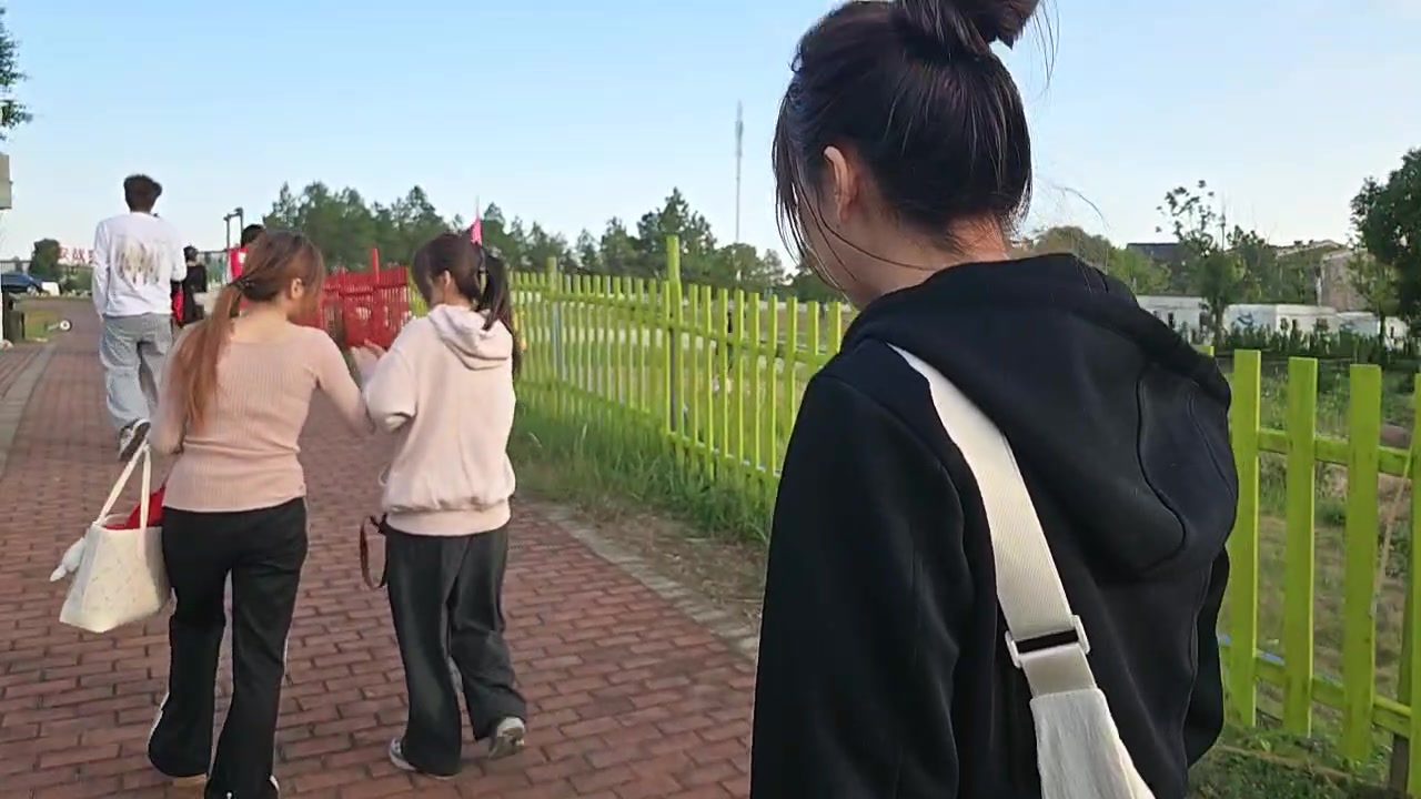 【2025-11-14 15点场】王大谋119：《奶团》见阿飞的第一天