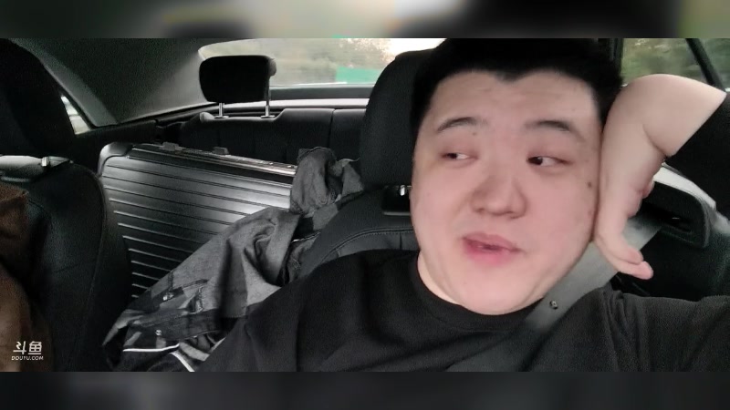 【2025-11-14 16点场】谢彬DD：喂,在吗?进来看Show了.