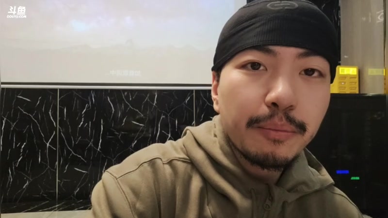 【2025-11-15 16点场】金甲EzNpc：【ZooM电竞】真男人无所畏惧