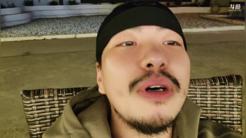 【2025-11-15 00点场】金甲EzNpc：【ZooM电竞】真男人无所畏惧