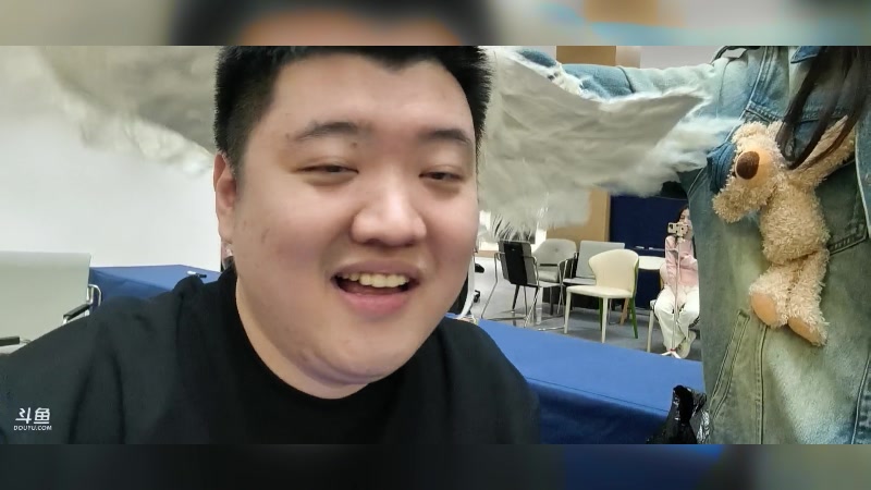 【2025-11-14 22点场】谢彬DD：喂,在吗?进来看Show了.