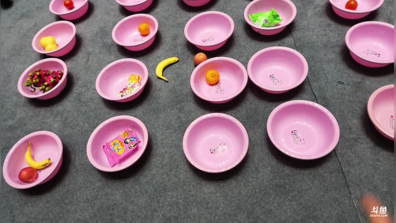 【2025-11-15 21点场】谢彬DD：喂,在吗?进来看Show了.