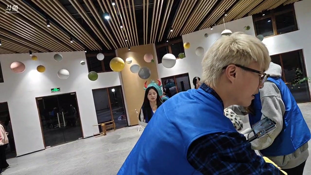 【2025-11-16 20点场】霸气虚幻哥1991：合肥大女婿！73965