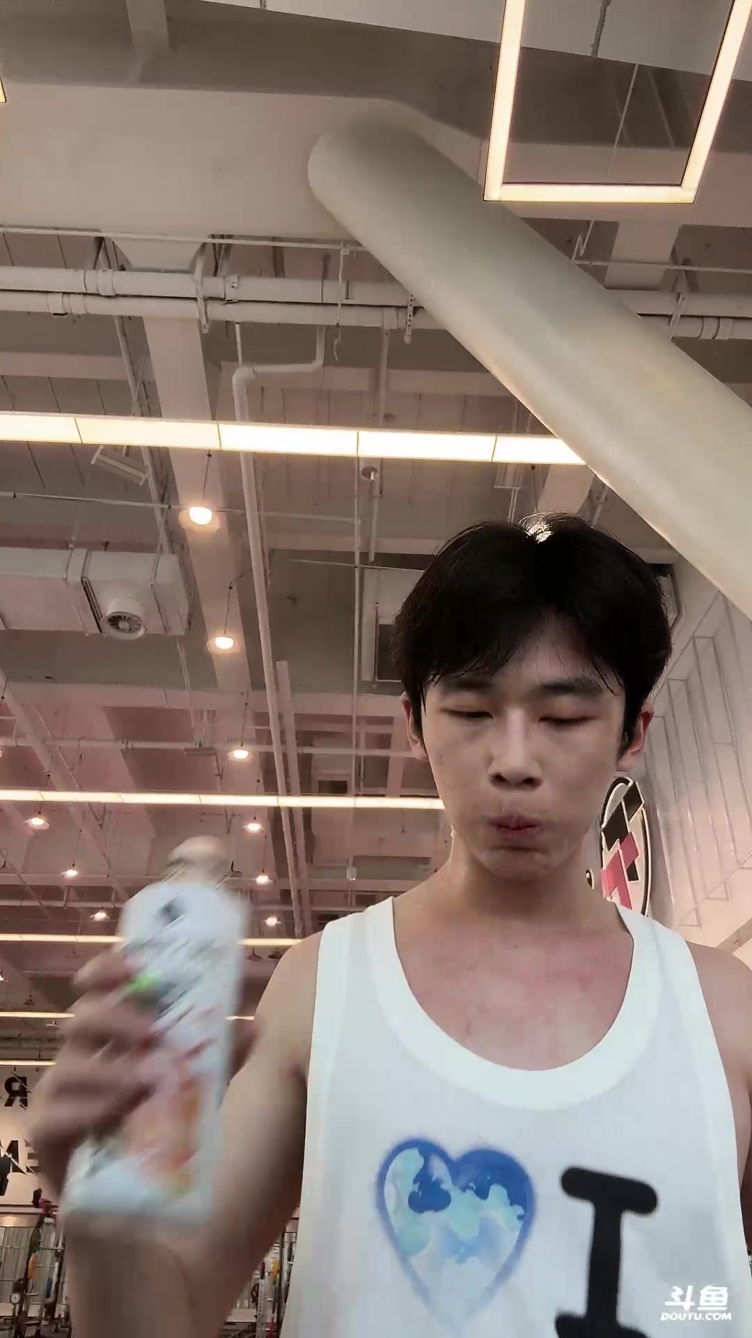 【2025-11-16 13点场】一口三明治3Mz：过生日跟大伙吃个饭聊聊天