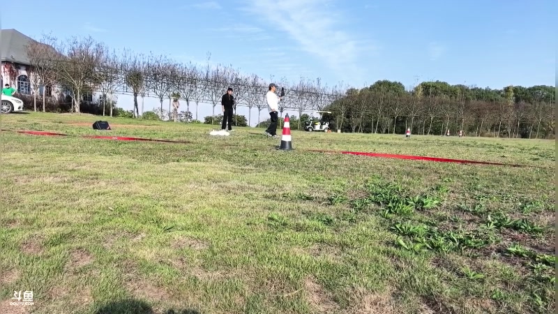 【2025-11-16 15点场】谢彬DD：喂,在吗?进来看Show了.