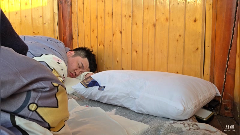 【2025-11-17 07点场】叫我老陈就好了：来这里开心就好 74960