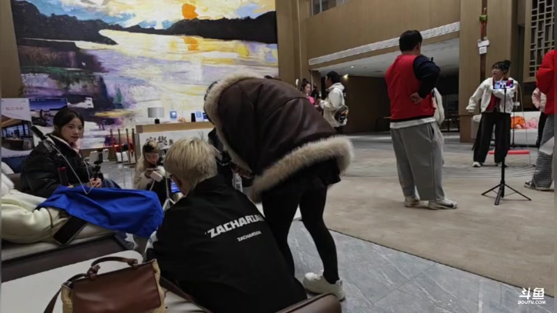 【2025-11-17 20点场】霸气虚幻哥1991：帐篷来咯！73965