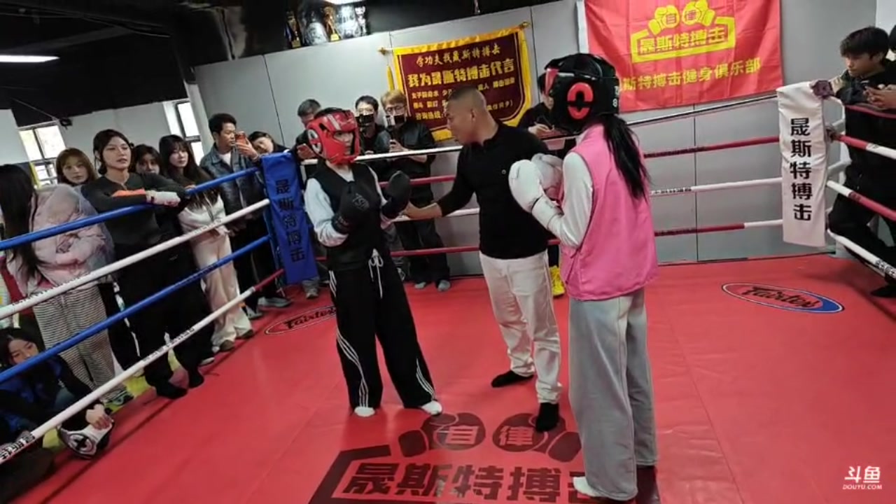 【2025-11-18 14点场】霸气虚幻哥1991：帐篷来咯！73965