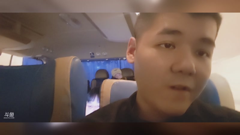 【2025-11-19 完整版】隐者丶丶：【小蜜蜂】马场丛林法则